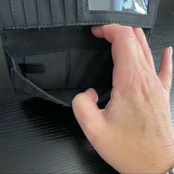 Floral Plastic Slim 12 Credit Card Inside Snap Wallet with Zip Change Pocket - Picture 11 of 11